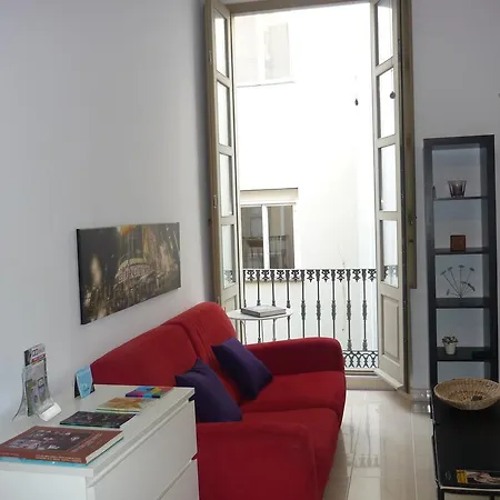 Malama Turisticos Apartment Malaga