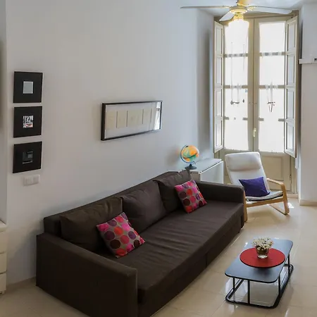 Apartment Malama Turisticos